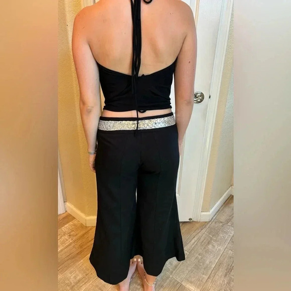 Check it out Boutique outfit- perfect for Las Vegas or outing - Picture 2 of 3